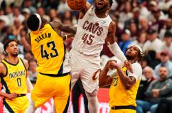 雷速体育官方-米切尔空砍40分，创下新的个人纪录的简单介绍