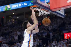 雷速体育比分官网直播-鹈鹕力克新疆队，霍勒迪刷新纪录