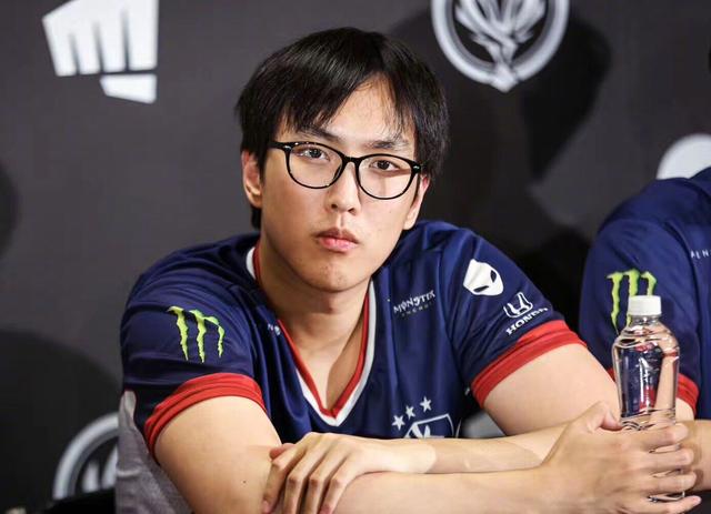 TL轻取FLY，369团战一打五成都决赛之夜3:1（上海）