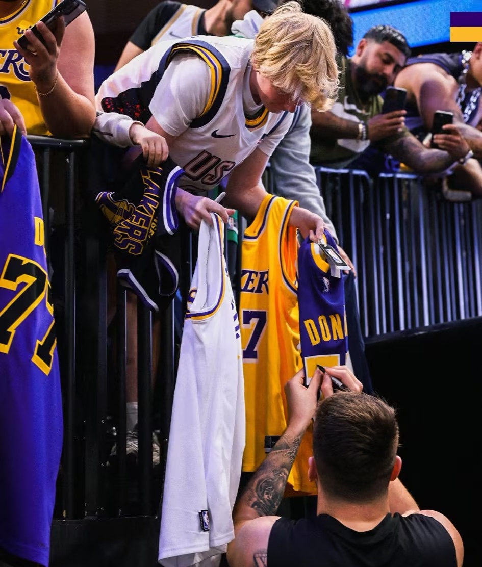 魔术鏖战热火,易建联高光表现 魔术鏖战热火,易建联高光表现