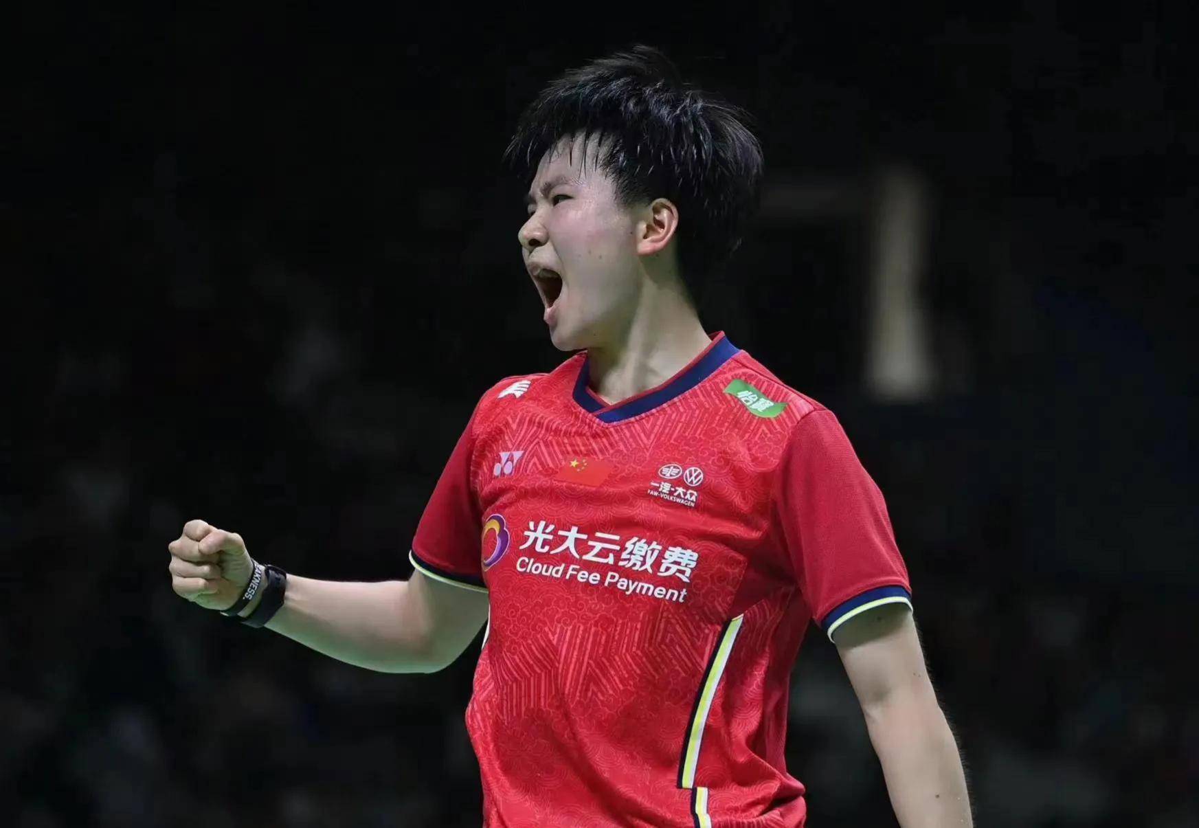 法国队轻取泰国队，郑思维关键制胜